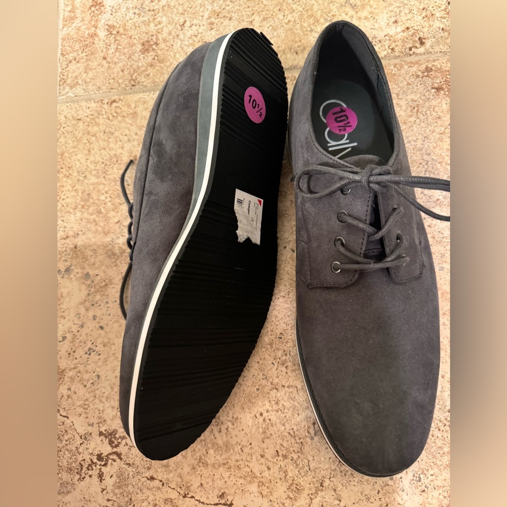 NWOT Calvin Klein Shoes - Picture 5 of 5